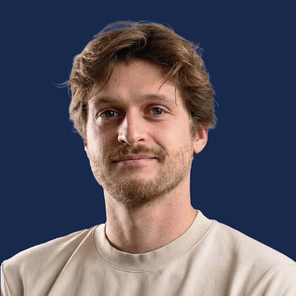 Portrait de Basile DOS SANTOS, membre du coworking Neodelta